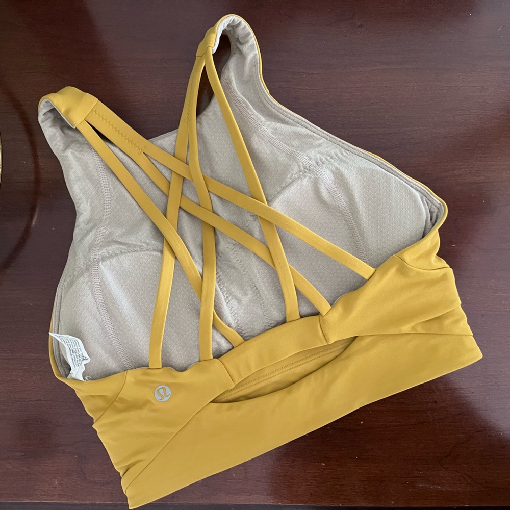 Lululemon training energy high neck bra